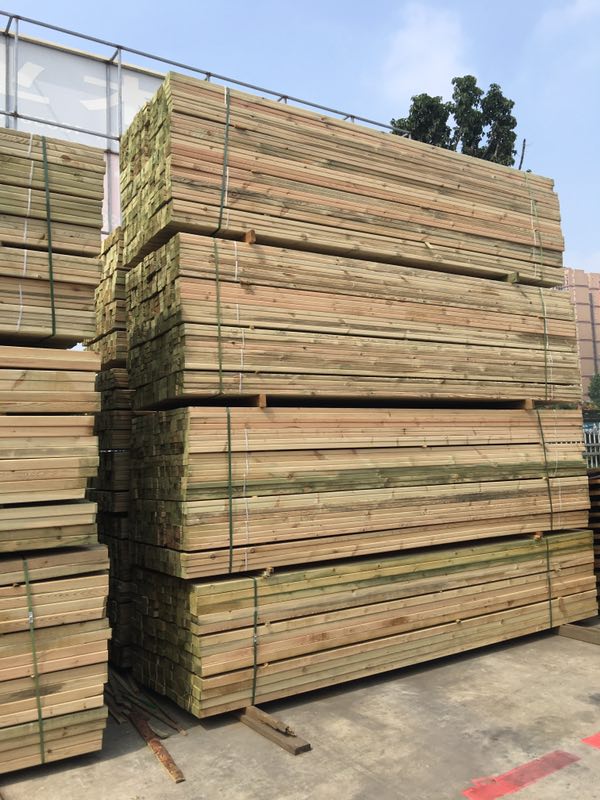 成都防腐木批發(fā)